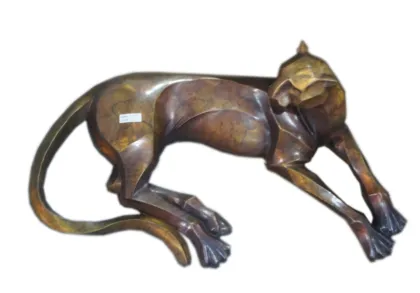 cast bronze sculpture,bronze statue