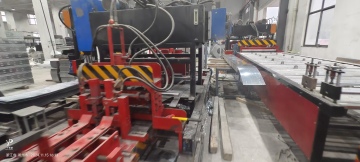 Bridge forming machine