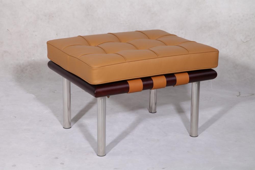 Knoll Barcelona Bench مقعد واحد