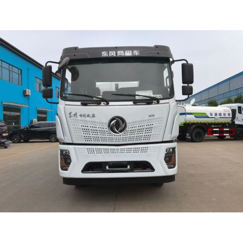شاحنة الرش Dongfeng Greening لتوزيع المياه بكفاءة