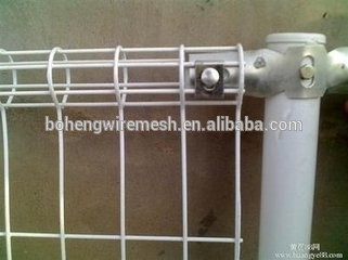 Double circle fence mesh