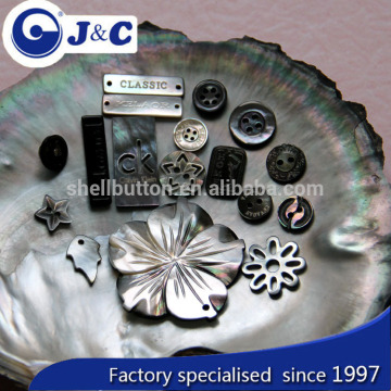 customized natural conch shell decoration button for coat
