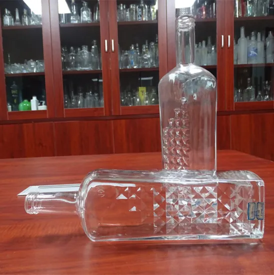 1L Square Vodka Bottle Russia Bottle Glass Vodka