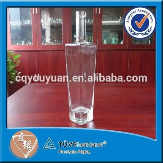 Tailor-made unique cork top vodka 1L, 75cl, 70cl glass bottle