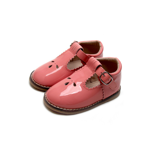 Patent deri çocuk elbise ayakkabıları