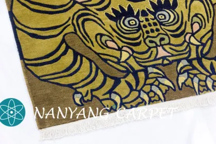 3'x6' Hand knotted Tiger Nepali Woolen Carpets
