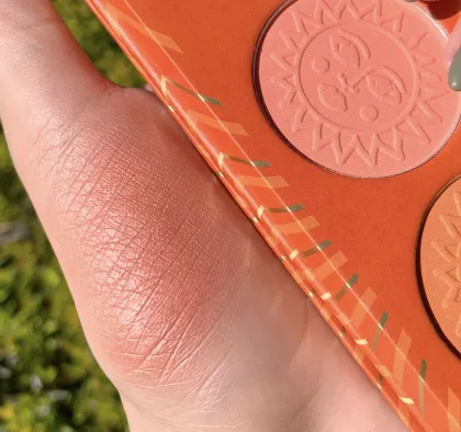 Customizable Vegan Blusher Powder Rouge Makeup in 4 Colors