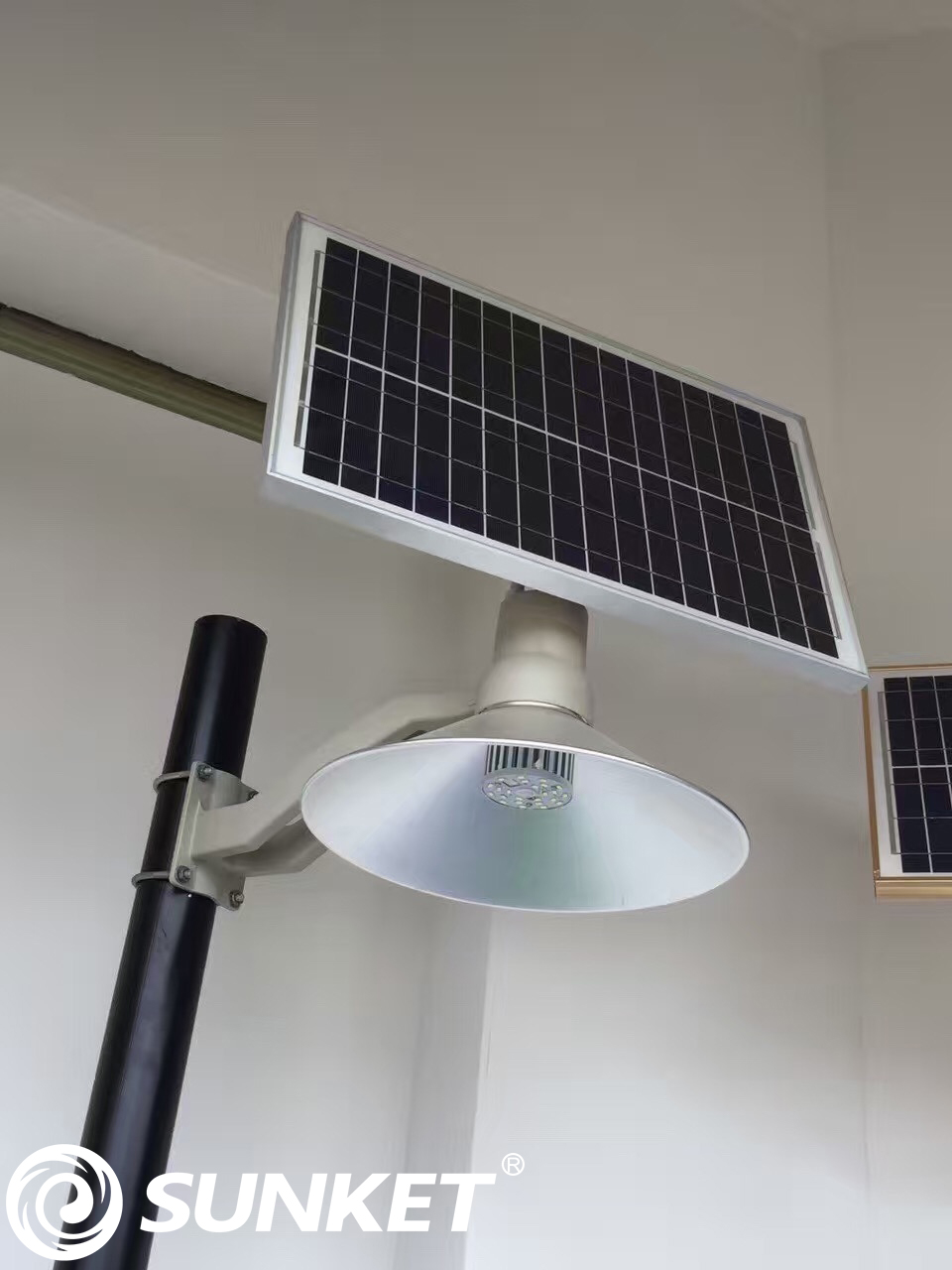 Pequeños paneles solares personalizados de 12V 15W para luces
