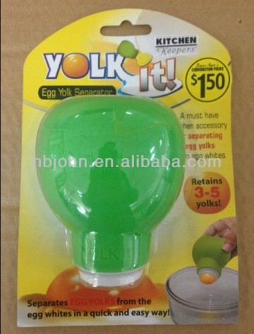 Pluck Egg Yolk Extractor/Egg Yolk in different colors