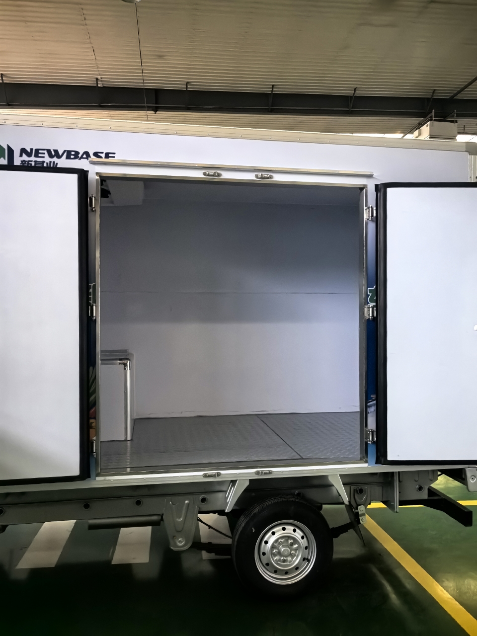 المبردات ذات السلسلة الباردة المعيارية الخالية من الانبعاثات لأمريكا الشمالية