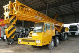 TADANO TL-300E