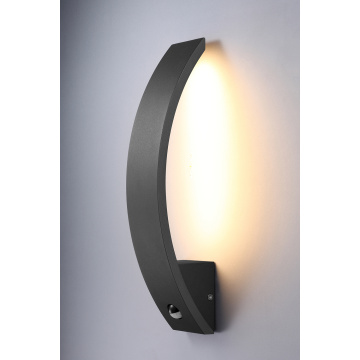 Luz de pared impermeable de montura de pared al aire libre moderna