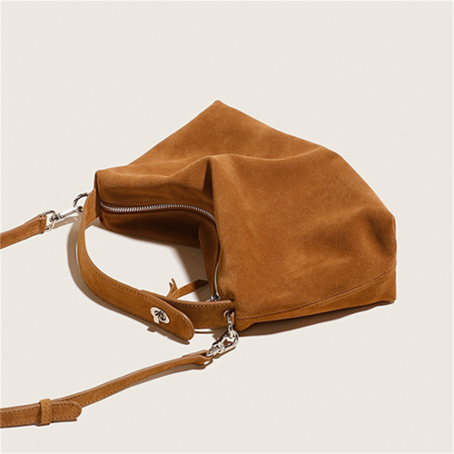 Retro charm small and rare textured leather handbag