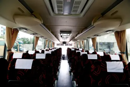 2018 New China Brand Passenger Bus  Tourist Bus Diesel  coach Bus with GOST certificate