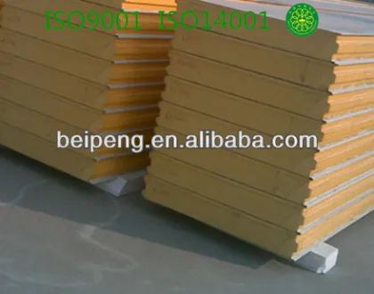 Polyurethane sandwich board