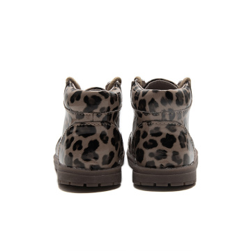 Botas para niños de imprenta de leopardo de cuero vegano