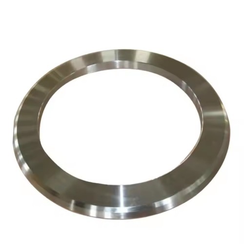 A variety of forged rings with corrosion resistance