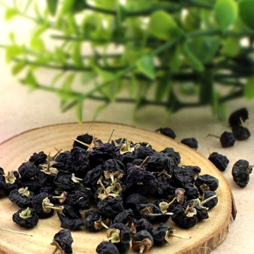 Pequeño Blackberry Wolfberry seco