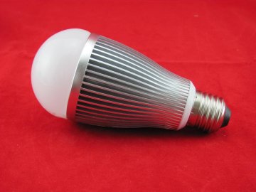 7 Watt Dimmable Energy Saving Led Light Bulbs With Low Light Attenuation