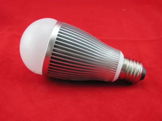 7 Watt Dimmable Energy Saving Led Light Bulbs With Low Light Attenuation