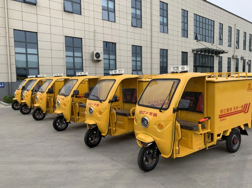  Electric tricycle for sheds