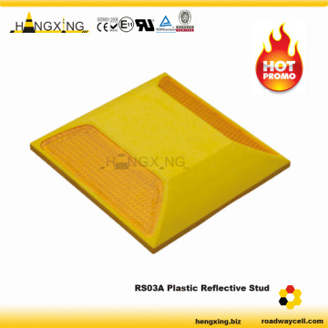 RS03A Plastic Reflective road safety stud