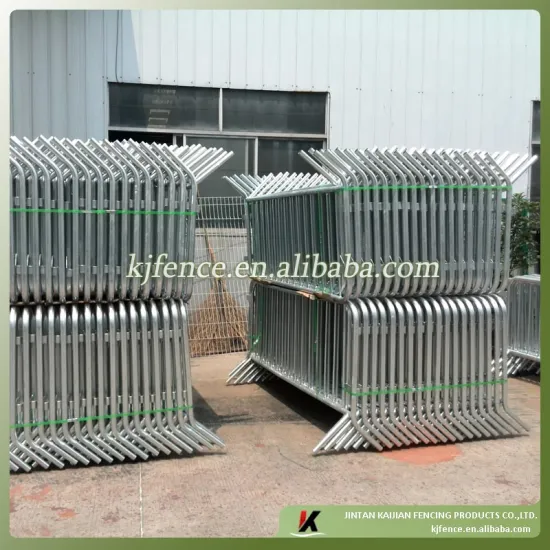 1m high rust proof steel crowd stopper