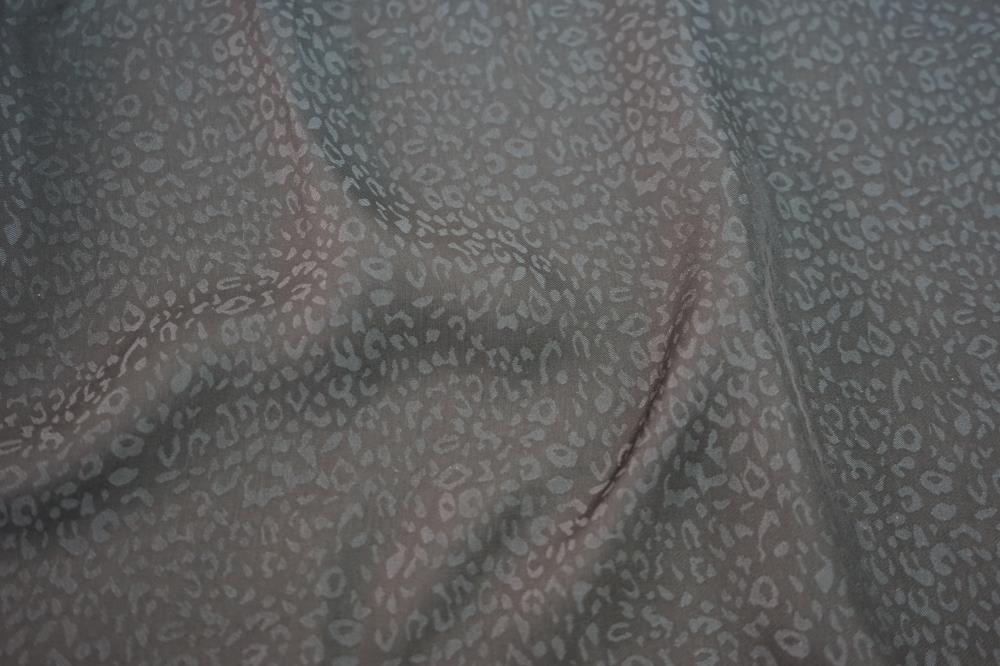 Polyester Sea Island Jacquard Weave Fabric