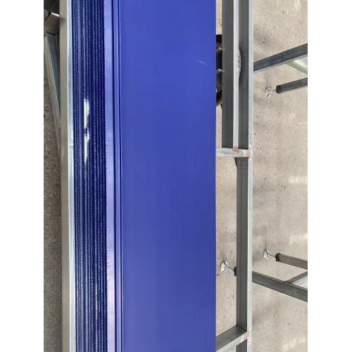 Сіняя гладкая плоская ізаляцыйная дошка з металічнай вонкавай сценавай панэллю