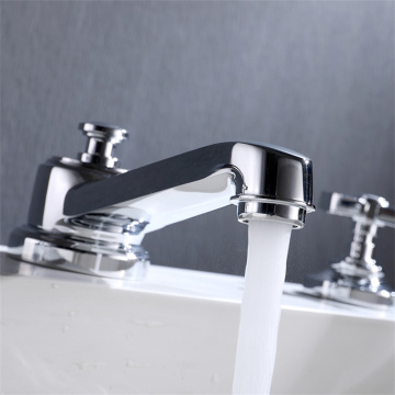 kiʻekiʻe ʻo Chrome Plated Bathroom Basin Faucet