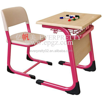 Middle School Classroom Furniture: Desk and Chair with Partition