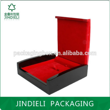 fashion red and black bright paint jewellery box packaging
