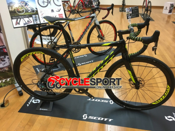 2017 Scott Addict CX 10 Disc Bike