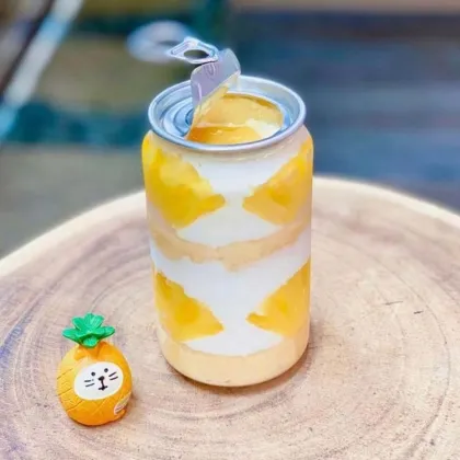 Customize Logo Food Grade Plastic Soda Can for Milk Tea Shop