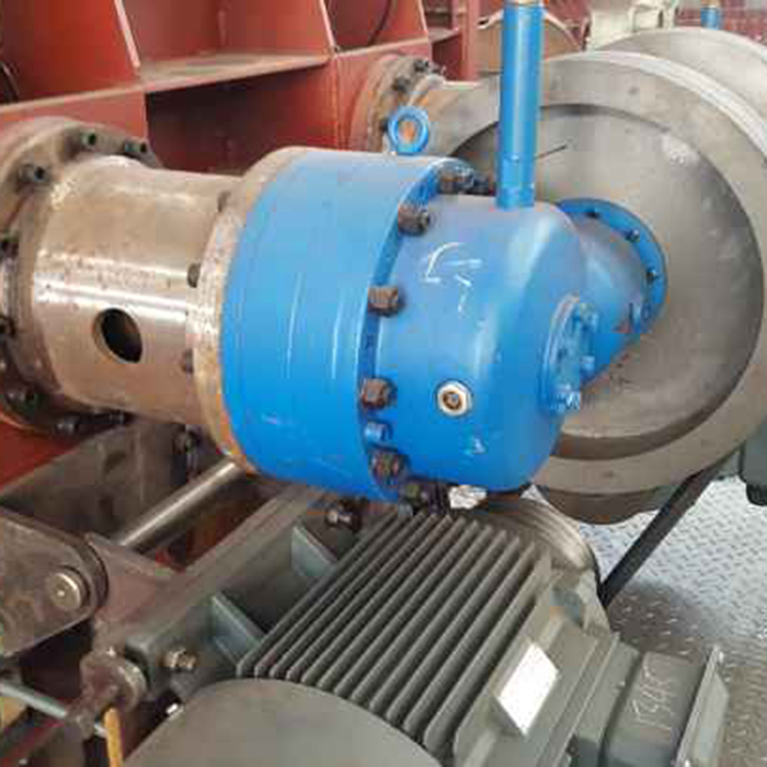 JS wiggert concrete mixer with conveyor belt