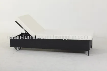 Garden Rattan Furniture Lounger 