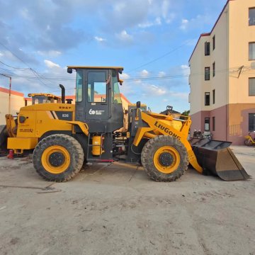 Used Liugong CLG836 and CLG835 Loaders for Export in China