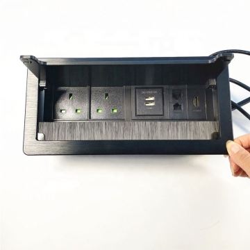 Boîte à prise d'alimentation britannique avec données USB et flip top pour les tables de conférence