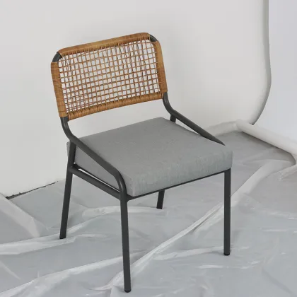 Fumin Minimalist Outdoor Rattan Lounge Furniture Set