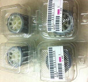 100% new original IR2200/IR2800/IR3300 Pickup roller FB1-8581-000 for Copier parts