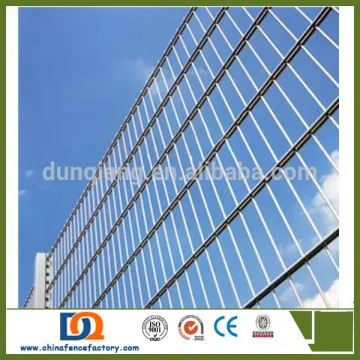 PVC coated double weft wire panel fencing 6/5/6 double wire panel fence