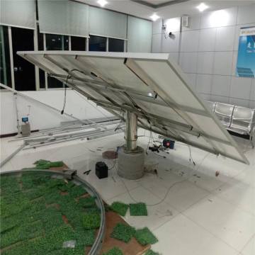 Horizontal and Vertical Solar Tracking System