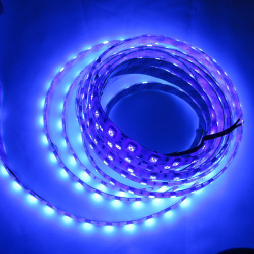 Precio de fábrica RGB flexible SMD3528 llevó la luz de tira