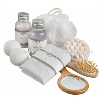 Bath Set, Includes Bath Natural Sponge, Wooden Massager, Wooden Hair Brush and Frame MirrorNew