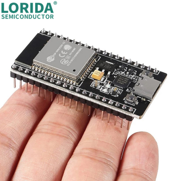 Lorida ESP32 Wireless &amp; IoT -Modul: WiFi, Bluetooth, GPS und Kamera -Controller (38 -Pin -WREOM32/WREOM32U/S3)