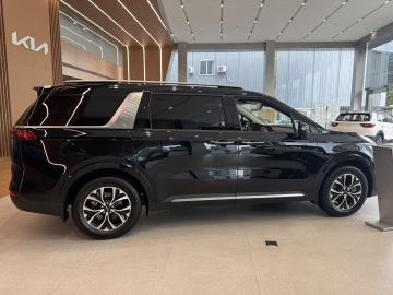 Neuer Kia Carnival zu verkaufen