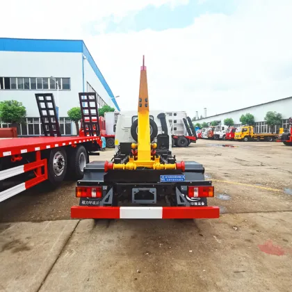 FOTON small hook lift garbage truck