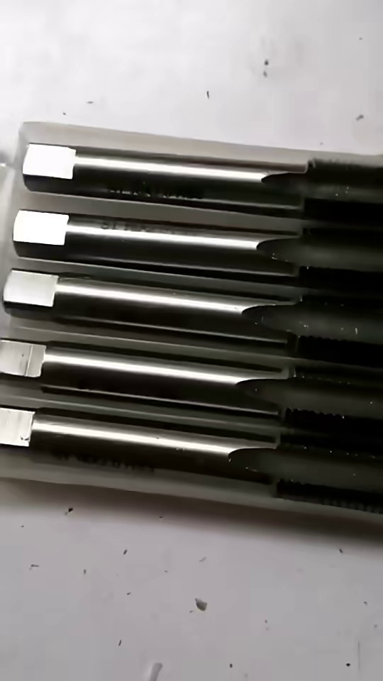 High-Speed Metric Standard Steel m4/m5/m8/m10 Hand Tap and Machine Tap Bushing