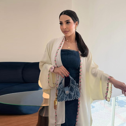 ست ژاکت کش باف پشمی نواری گلدار