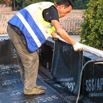 SBS Asphalt Self-Adhesive Roofing Membrane with High Puncture Resistance